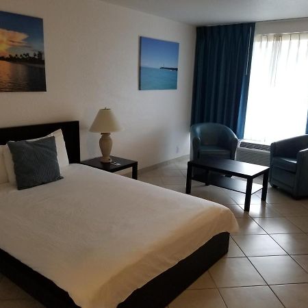 Dolphin Key Resort - Κέιπ Κόραλ Εξωτερικό φωτογραφία