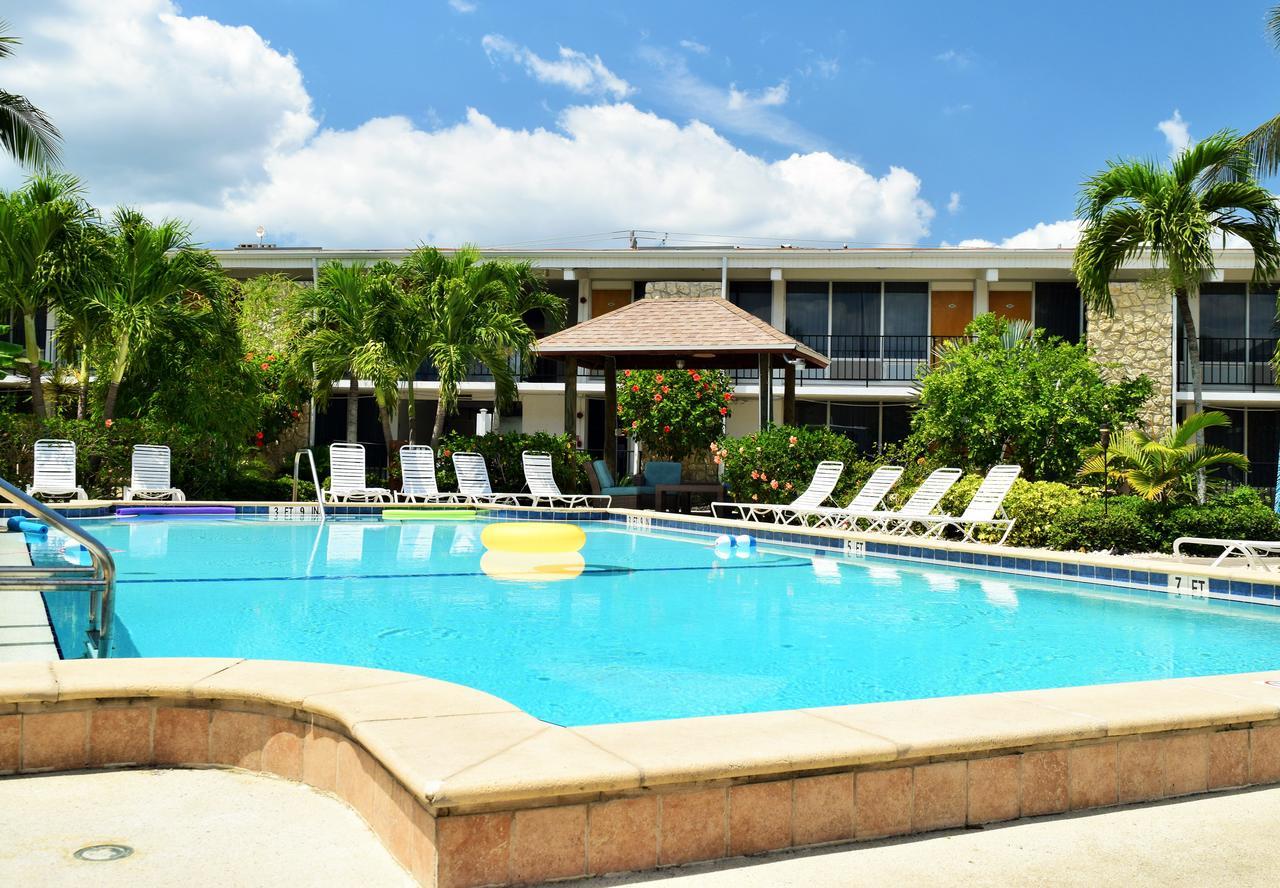 Dolphin Key Resort - Κέιπ Κόραλ Εξωτερικό φωτογραφία