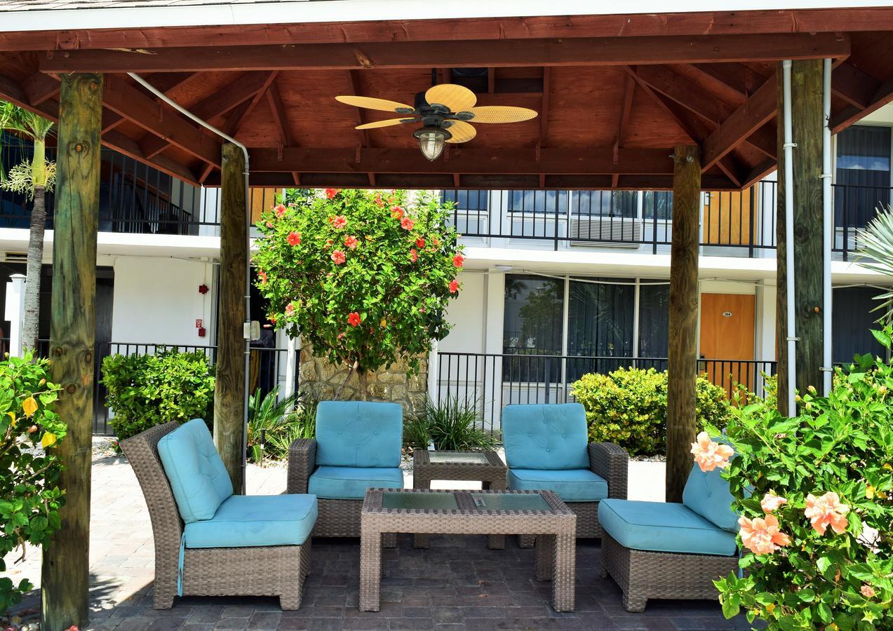 Dolphin Key Resort - Κέιπ Κόραλ Εξωτερικό φωτογραφία