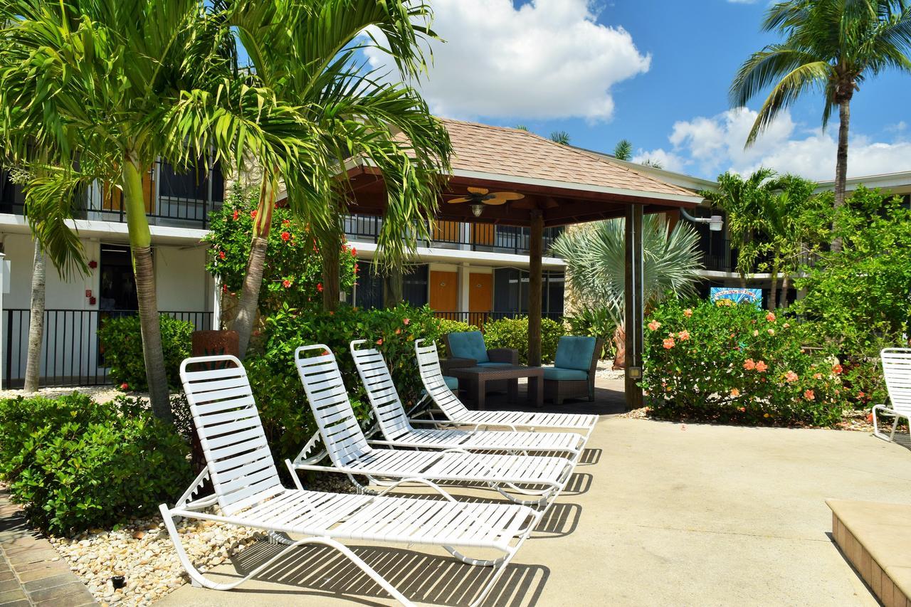 Dolphin Key Resort - Κέιπ Κόραλ Εξωτερικό φωτογραφία