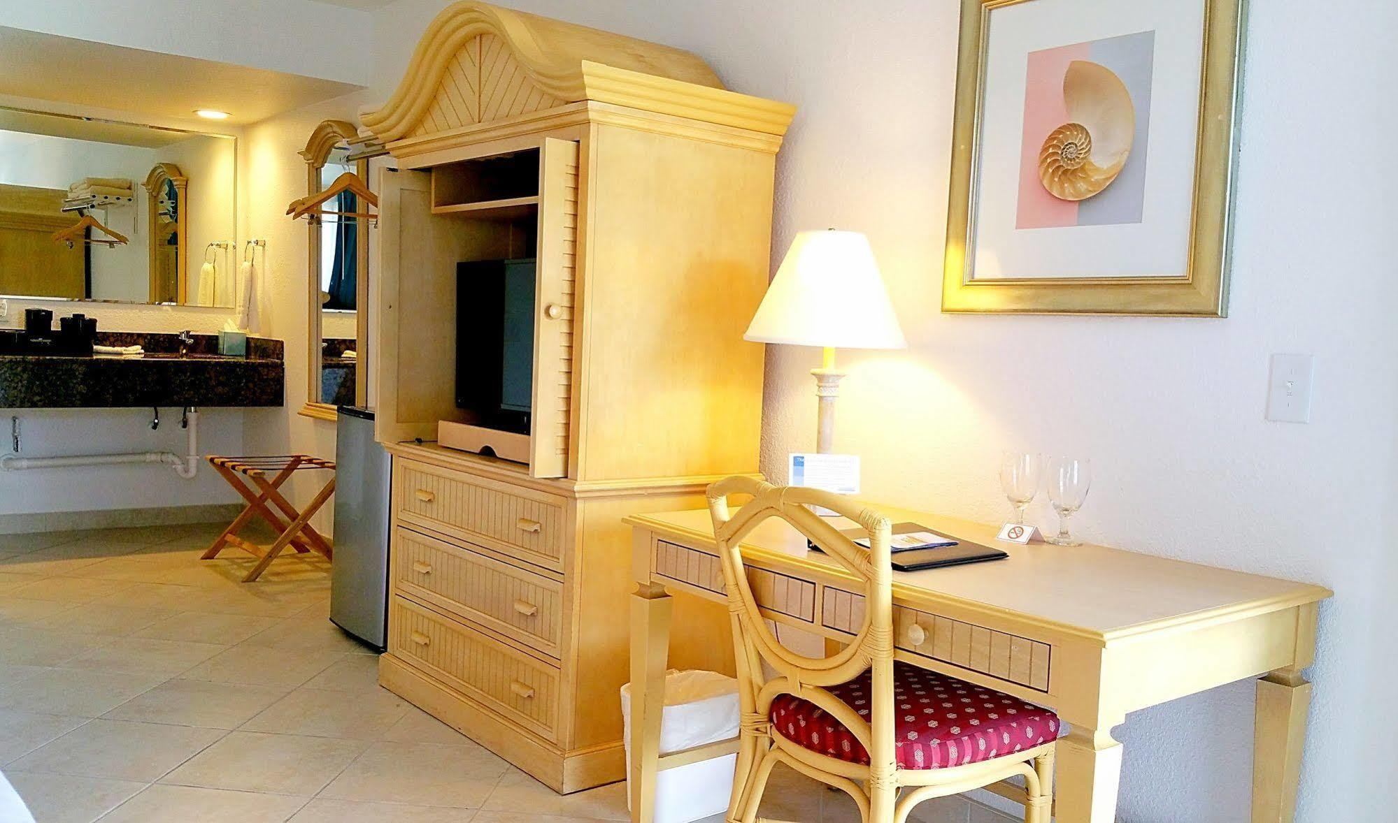 Dolphin Key Resort - Κέιπ Κόραλ Εξωτερικό φωτογραφία